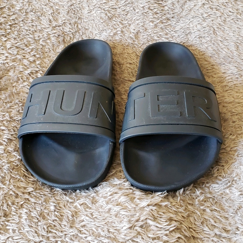 Hunter sandals